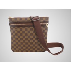 Louis Vuitton Damier Pochette Bosphore