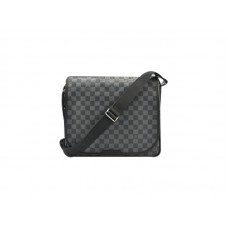 Louis Vuitton Damier Graphite Daniel Mm