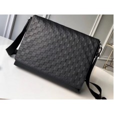 Louis Vuitton Damier Infini Leather District Mm n41038