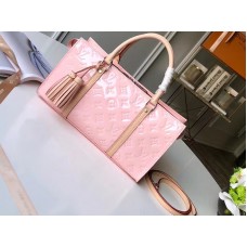 Louis Vuitton Monogram Vernis Neo Triangle Rose Ballerine m94398